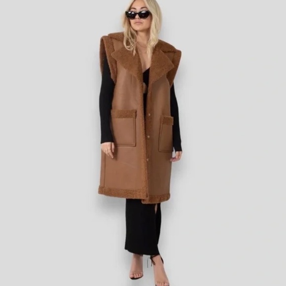 NWT Blank NYC Touch And Go Vest Brown Vegan Leather Size Medium - Picture 3 of 10